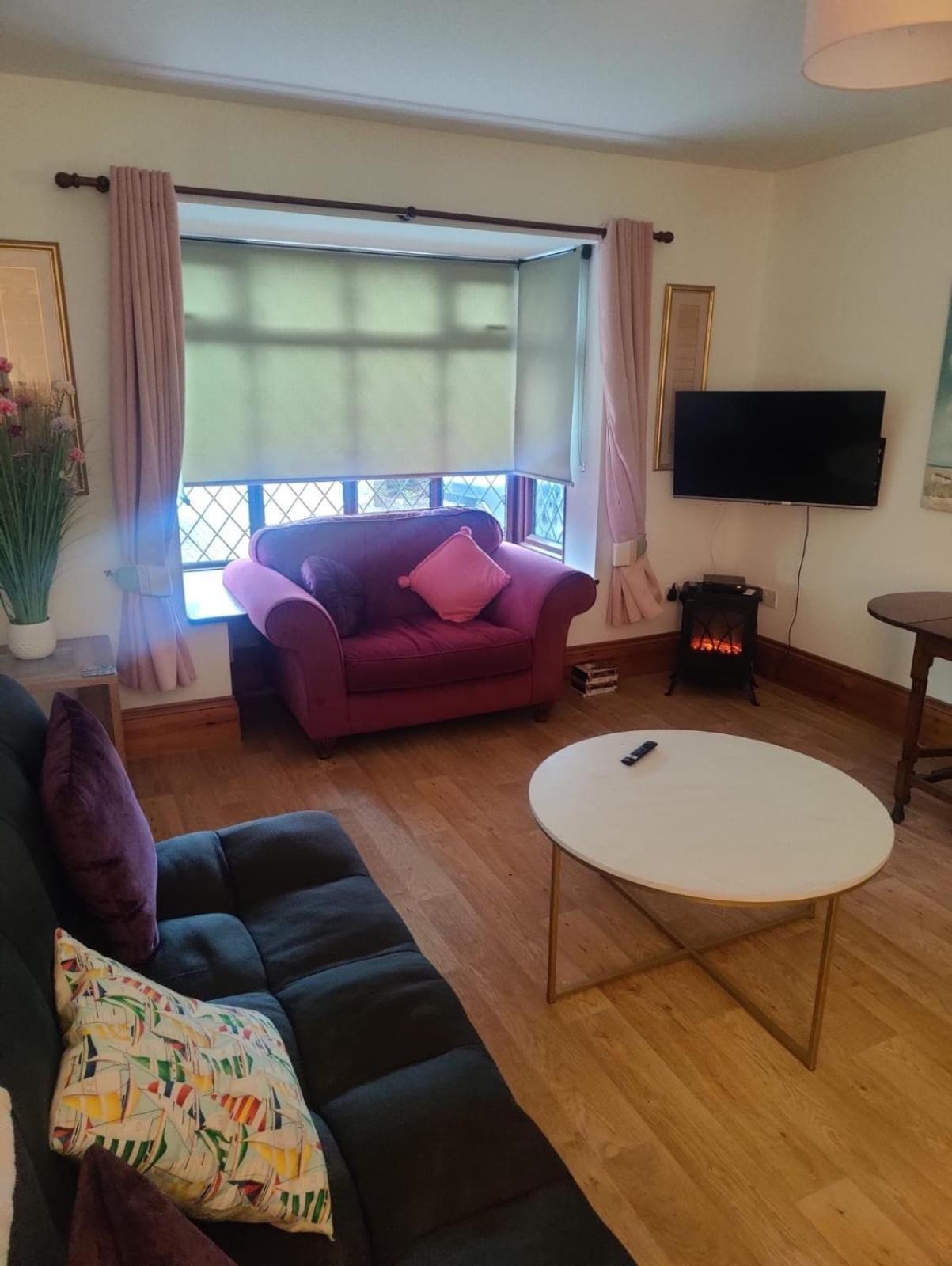 Beautiful Bexhill Cottage With Garden 3 Mins Walk To Beach Exteriér fotografie